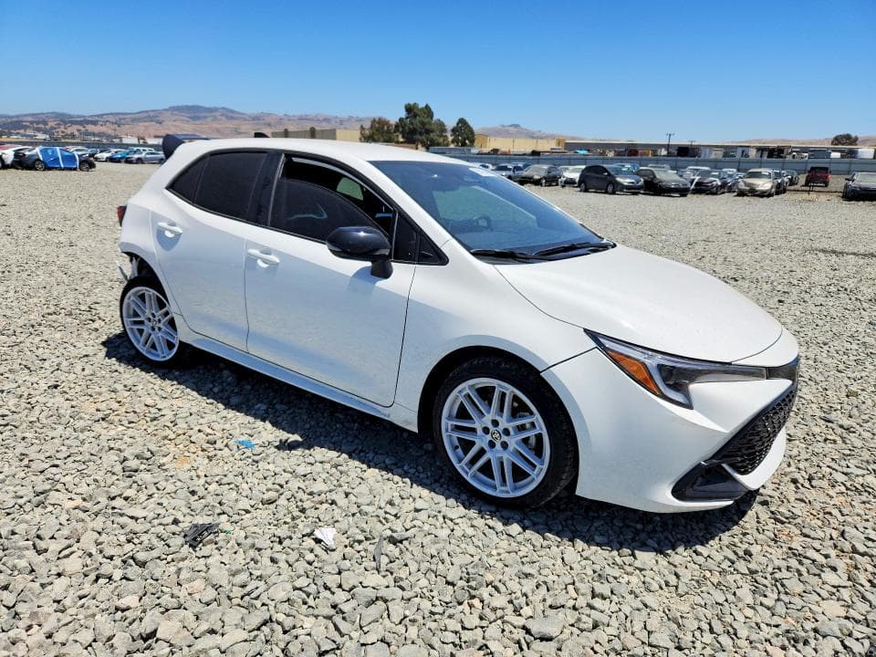 2026 TOYOTA COROLLA HATCHBACK FX 4