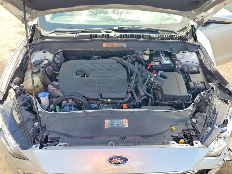 2017 FORD FUSION SE 11