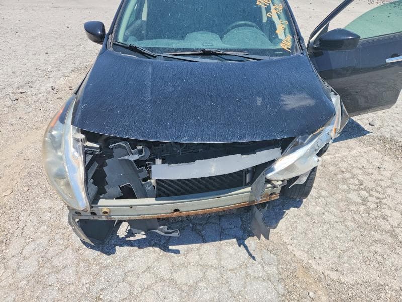2017 NISSAN VERSA 1.6 SV 11
