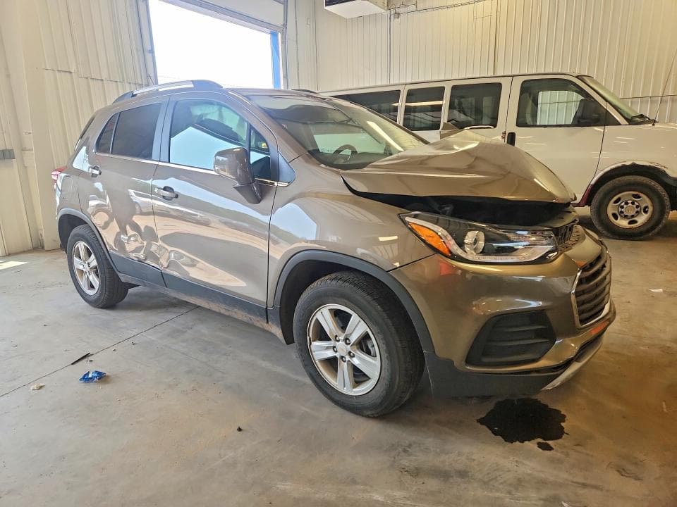 2020 CHEVROLET TRAX 1LT 4