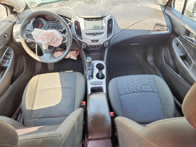 2018 CHEVROLET CRUZE LS 8