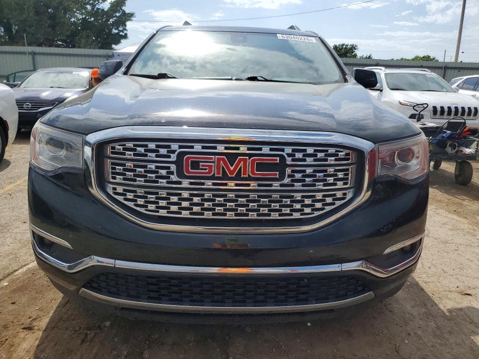 2018 GMC ACADIA DENALI 5