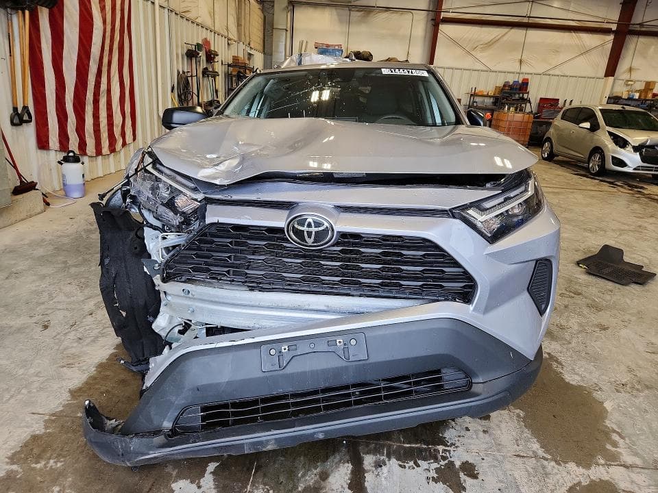 2024 TOYOTA RAV4 LE 5