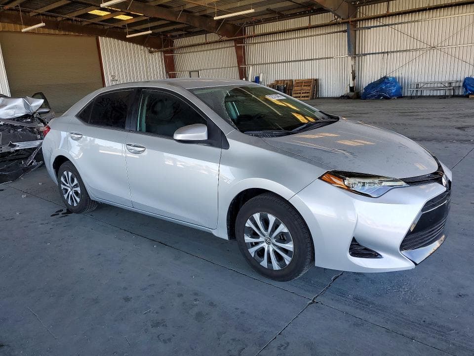 2019 TOYOTA COROLLA LE 4
