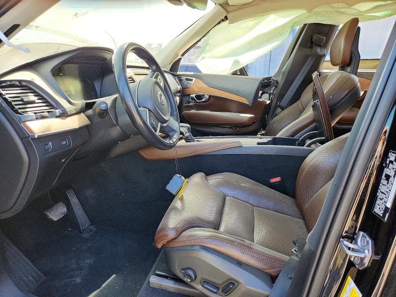 2018 VOLVO XC90 T6 7