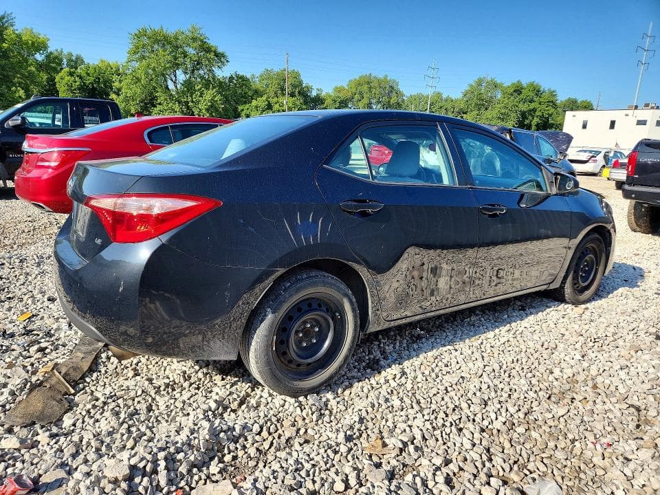 2017 TOYOTA COROLLA LE 3