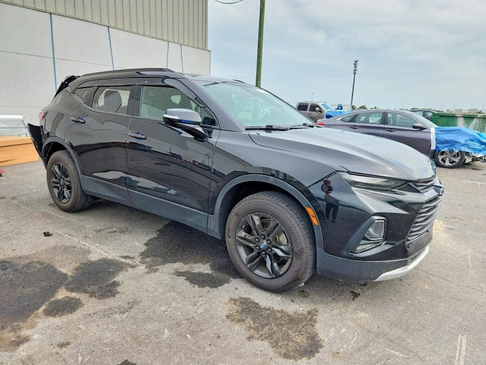 2020 CHEVROLET BLAZER 2LT 4