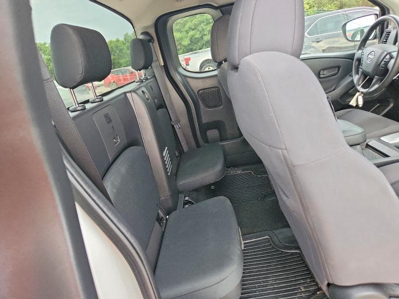 2022 NISSAN FRONTIER S 10
