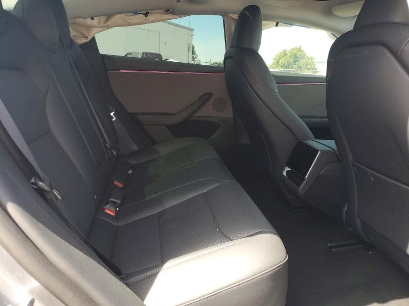 2026 TESLA MODEL 3 10