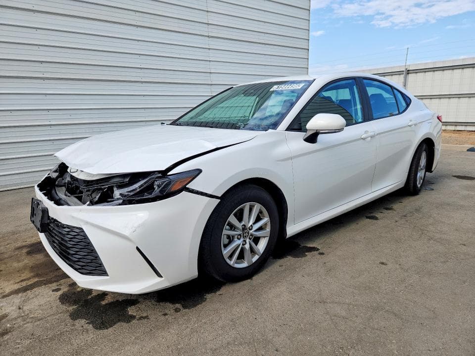 2025 TOYOTA CAMRY LE - 1