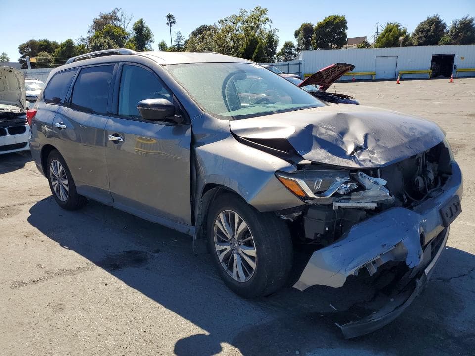 2018 NISSAN PATHFINDER S 4