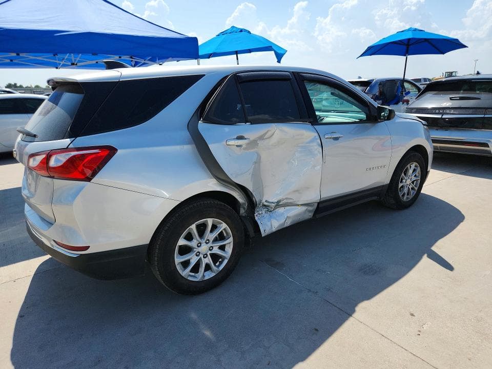 2018 CHEVROLET EQUINOX LS 3