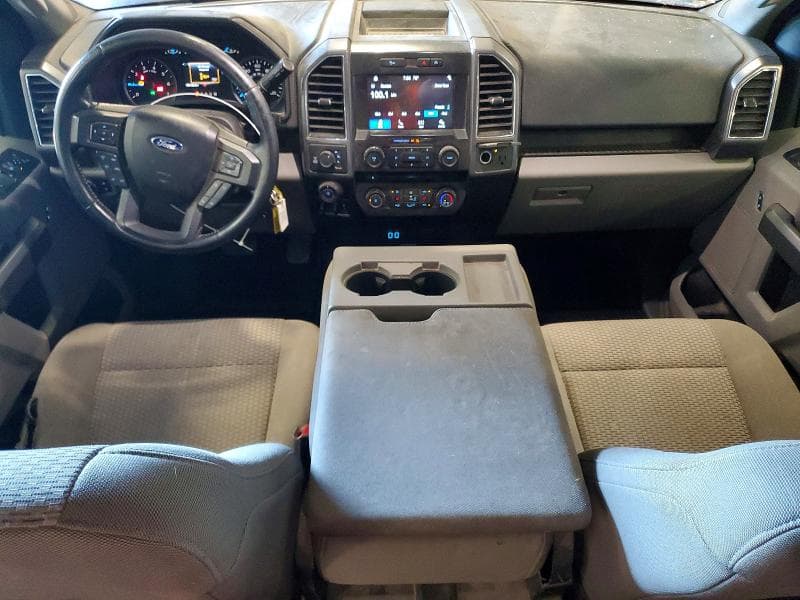 2017 FORD F150 SUPERCREW 8
