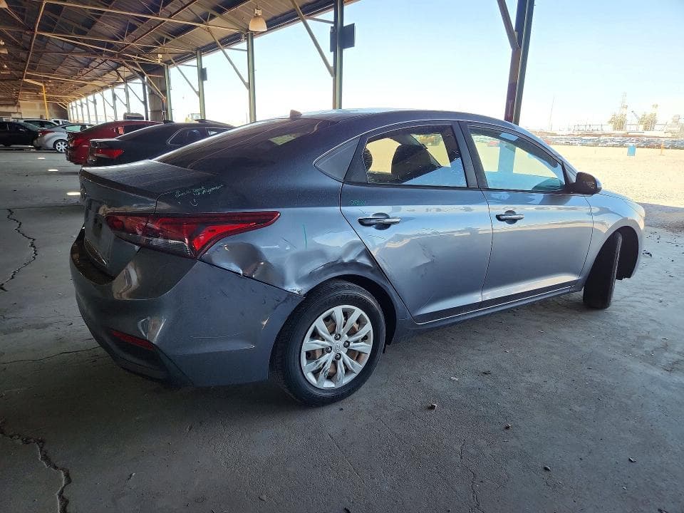 2018 HYUNDAI ACCENT SE 3