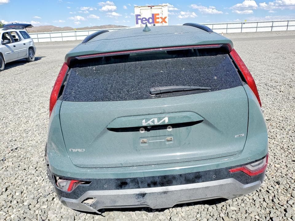 2023 KIA NIRO SX 6