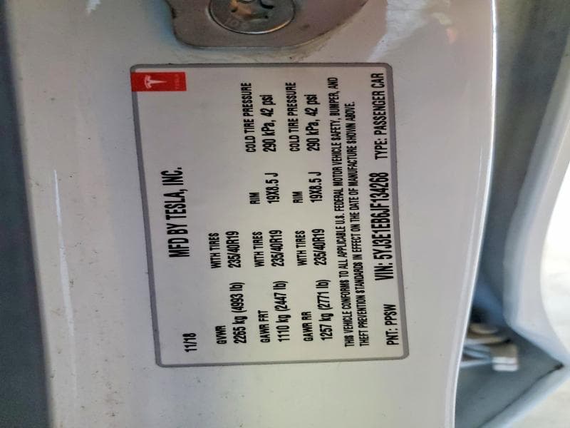 2018 TESLA MODEL 3 12