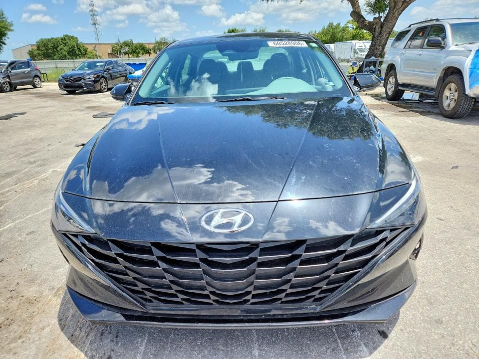2023 HYUNDAI ELANTRA SEL 5
