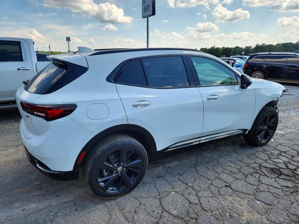 2023 BUICK ENVISION ESSENCE 3