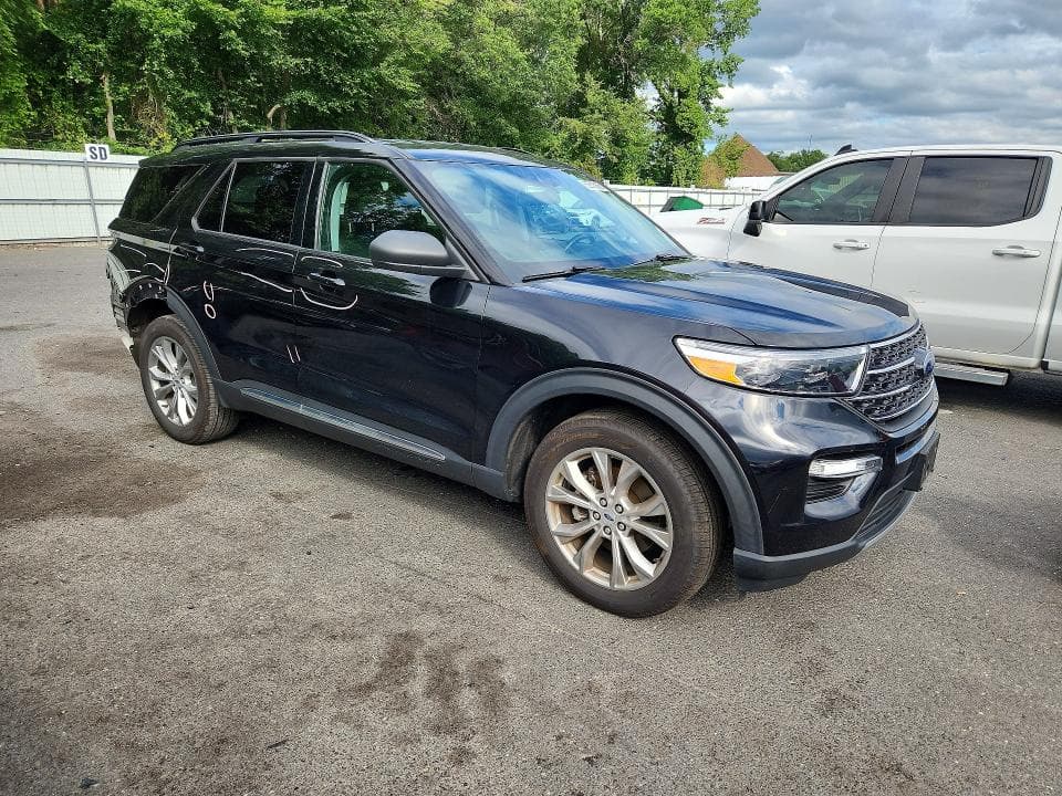 2021 FORD EXPLORER XLT 4