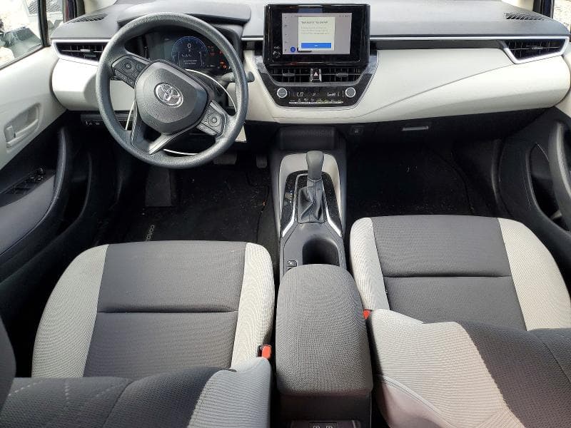 2026 TOYOTA COROLLA LE 8