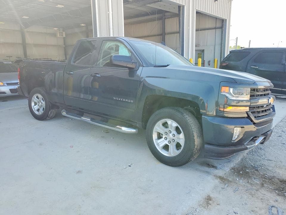 2019 CHEVROLET SILVERADO LD K1500 LT 4