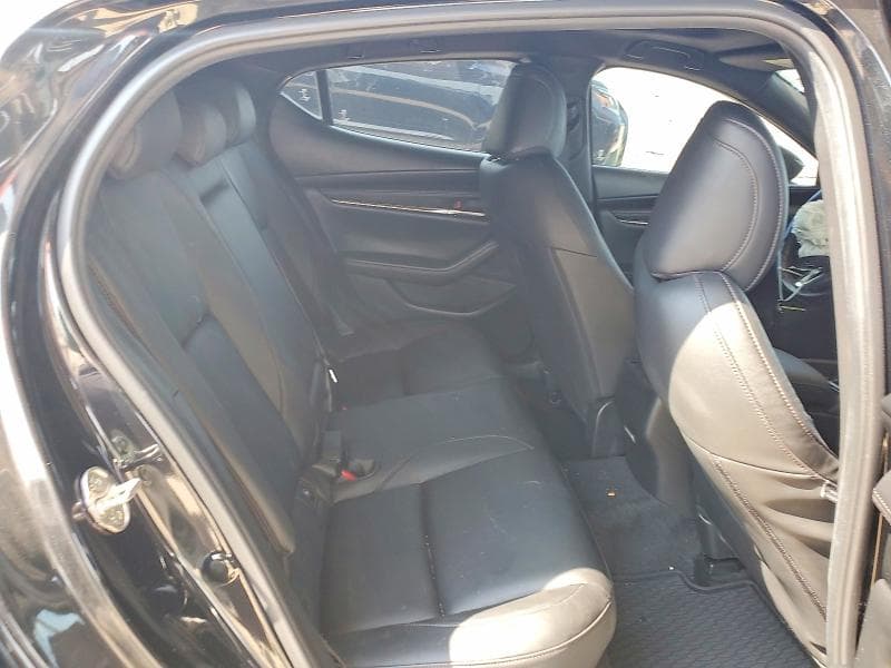 2023 MAZDA 3 PREFERRED 10