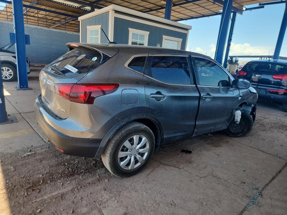 2019 NISSAN ROGUE SPORT S 3