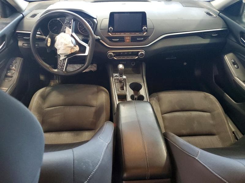 2019 NISSAN ALTIMA S 8