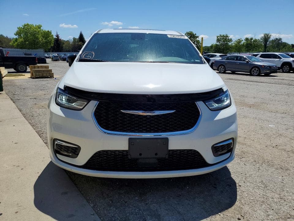 2026 CHRYSLER PACIFICA LIMITED 5
