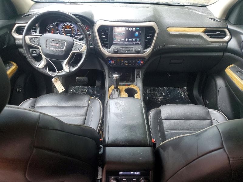 2017 GMC ACADIA DENALI 8
