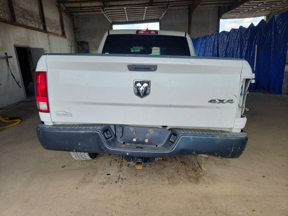 2017 RAM 1500 6