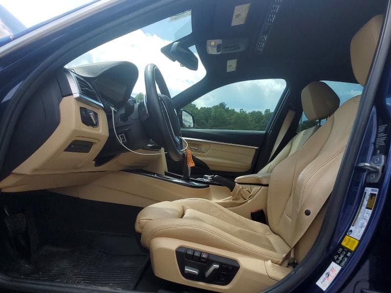 2018 BMW 330 XI 7