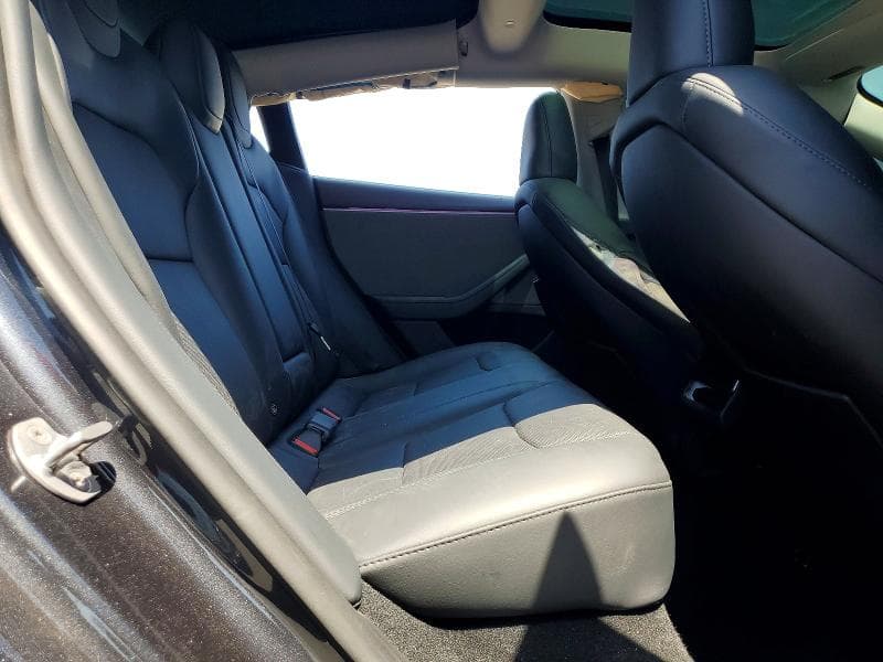 2026 TESLA MODEL 3 10