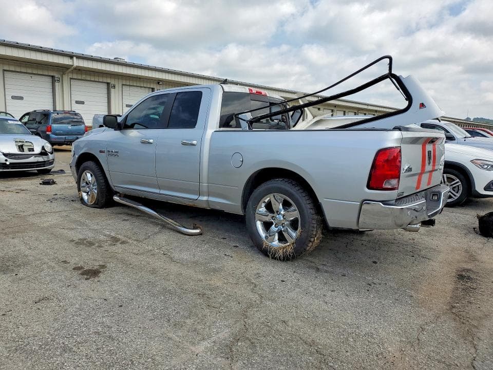 2018 RAM 1500 SLT 2
