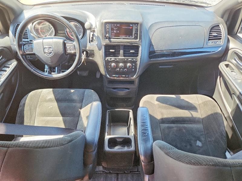 2017 DODGE GRAND CARAVAN SE 8