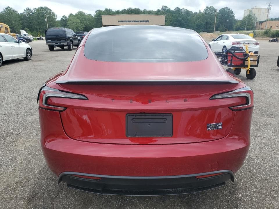 2026 TESLA MODEL 3 6