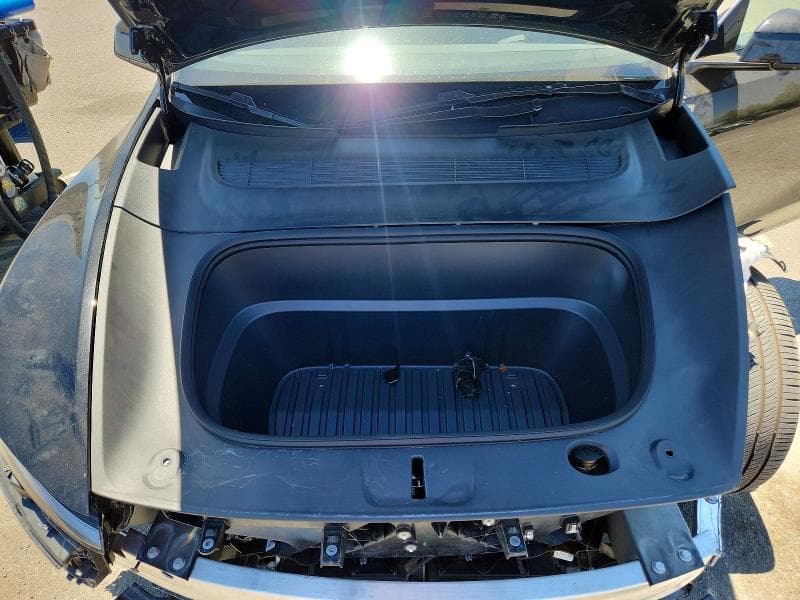 2026 TESLA MODEL Y 11