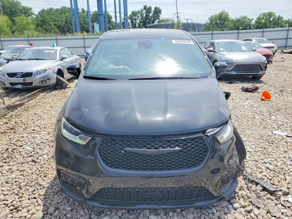 2023 CHRYSLER PACIFICA HYBRID LIMITED 5
