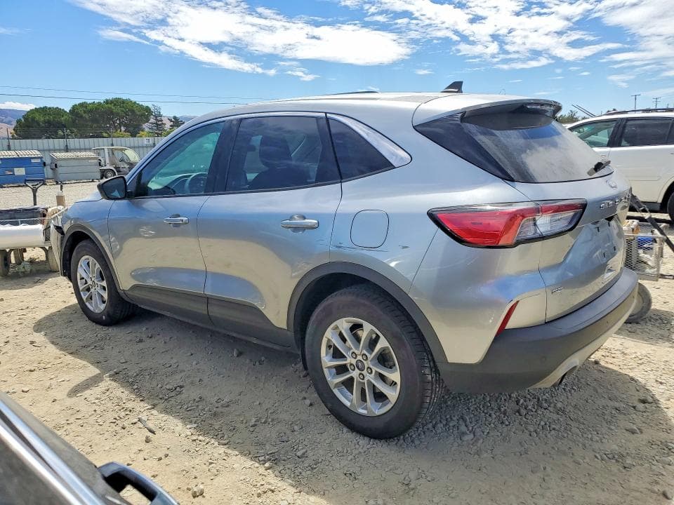 2022 FORD ESCAPE SE 2