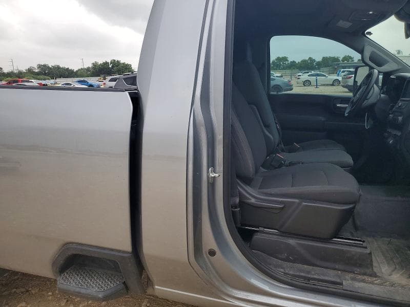 2025 CHEVROLET SILVERADO K2500 HEAVY DUTY 10
