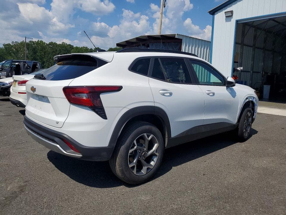 2026 CHEVROLET TRAX 1LT 3