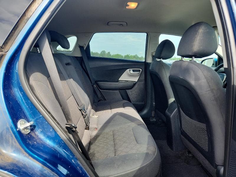 2019 KIA NIRO LX 11