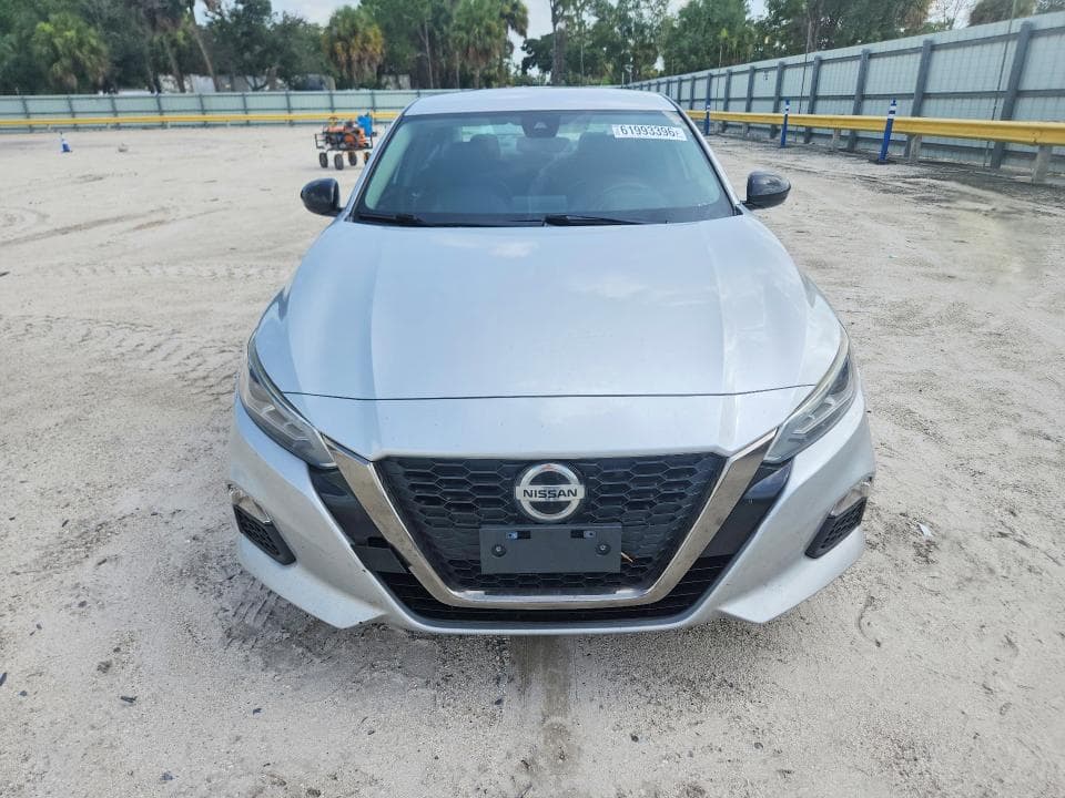 2020 NISSAN ALTIMA SR 5