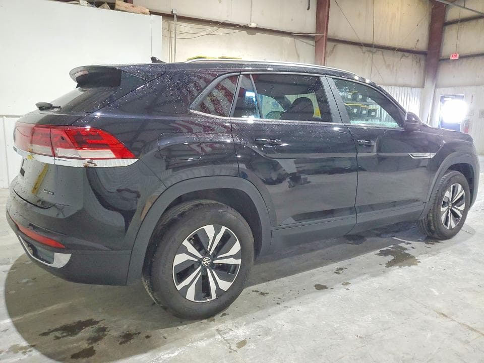 2026 VOLKSWAGEN ATLAS CROSS SPORT SE 3