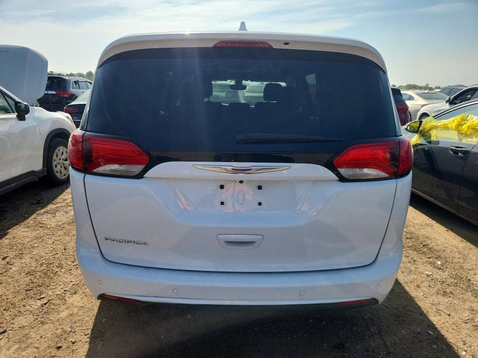 2019 CHRYSLER PACIFICA TOURING PLUS 6