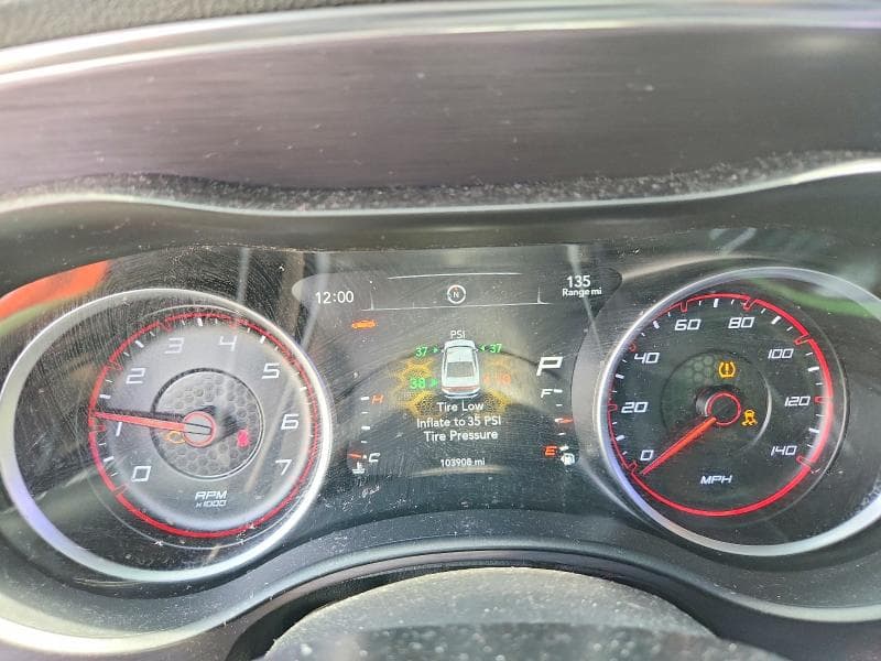 2017 DODGE CHARGER SE 9