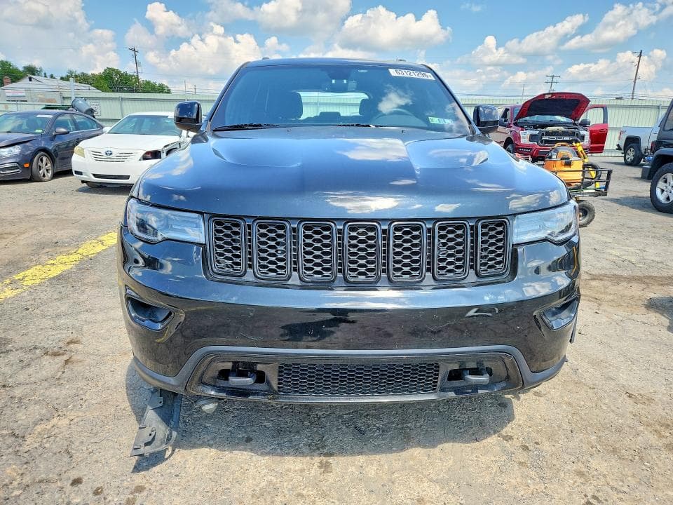 2019 JEEP GRAND CHEROKEE LAREDO 5