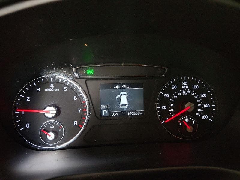 2019 KIA SORENTO LX V6 9