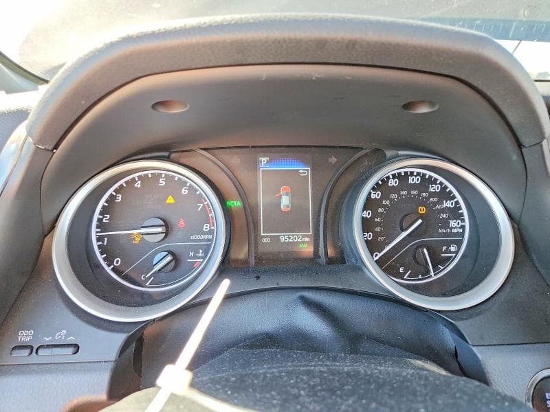 2024 TOYOTA CAMRY LE 9