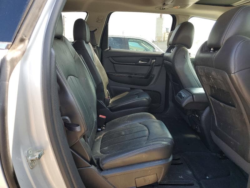 2017 CHEVROLET TRAVERSE PREMIER 11